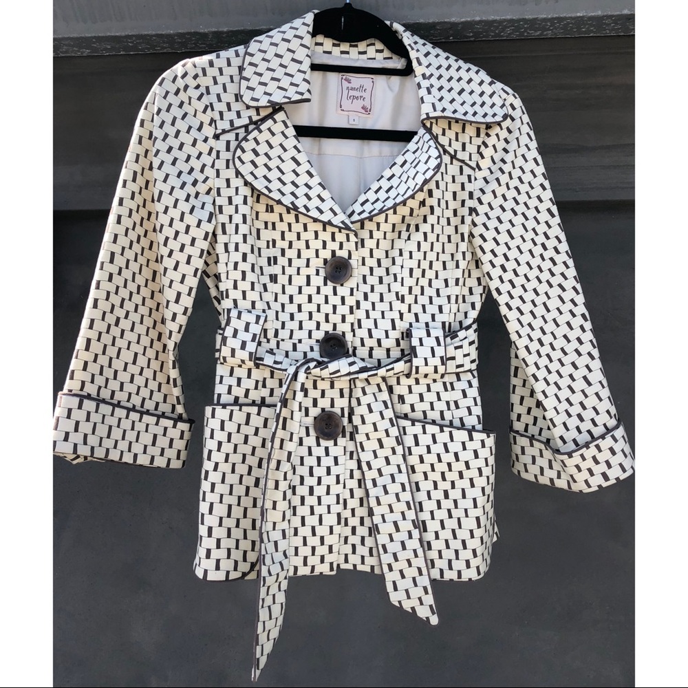 Nanette Lepore brown and white short jacket